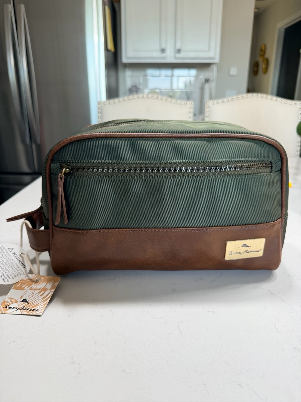 Tommy Bahama Green and Brown Travel Toiletry Kit